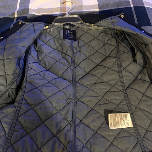GAP Women's Dark Blue Quilted jacket size M new - Picture 6 of 7